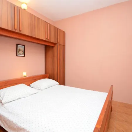 Lukovac * Blato (Korcula)